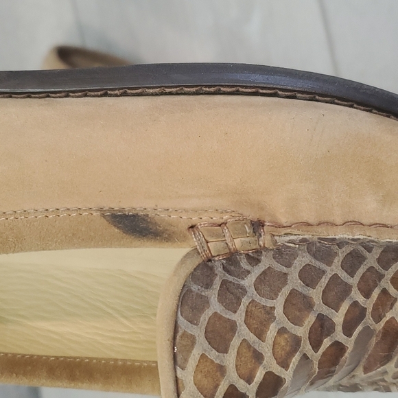 Stuart Weitzman Womens Suede Croc Style Loafer Flats shoes sz 10M - Picture 8 of 14